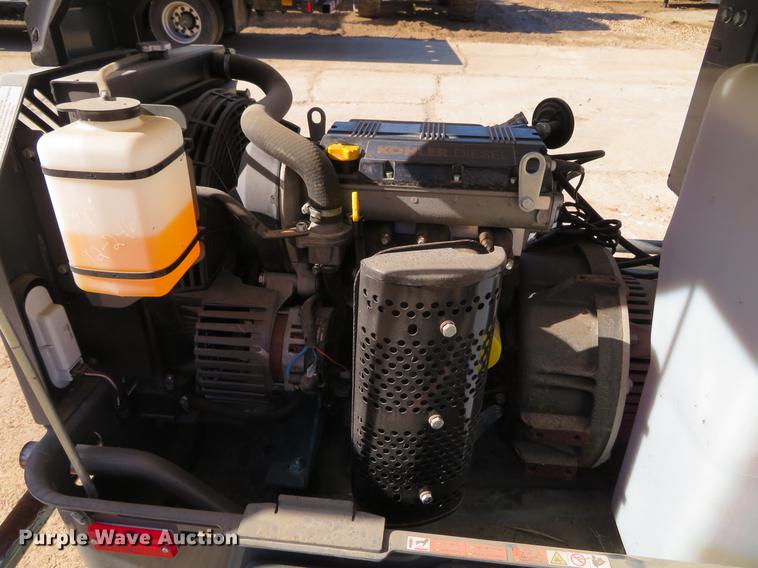 image for item DG3886 2013 Wacker Neuson LTN6 light plant