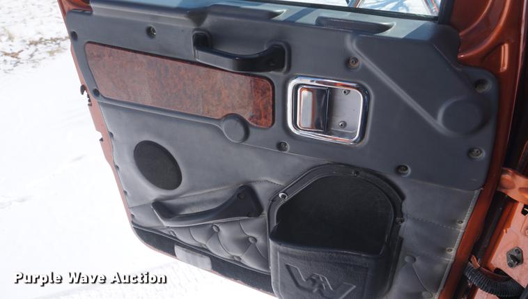 image for item DI9337 2007 Western Star 4900FA dump truck