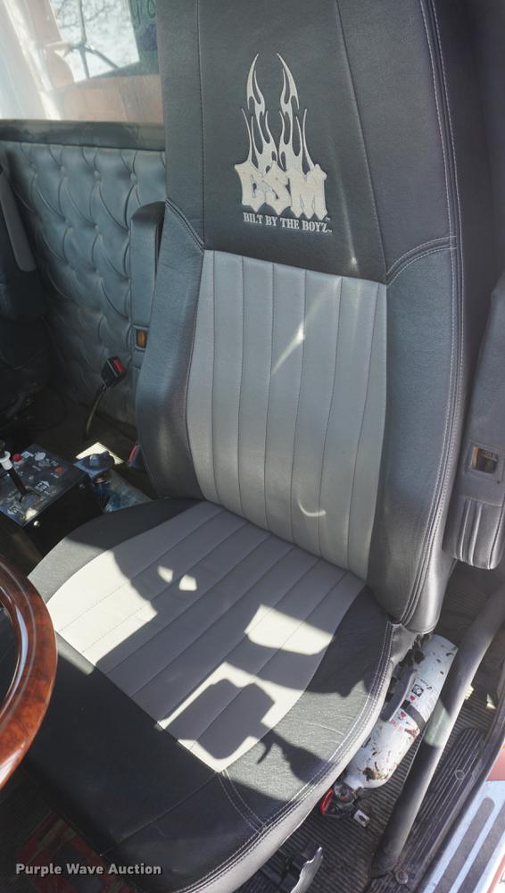 image for item DI9337 2007 Western Star 4900FA dump truck