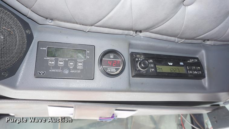 image for item DI9337 2007 Western Star 4900FA dump truck