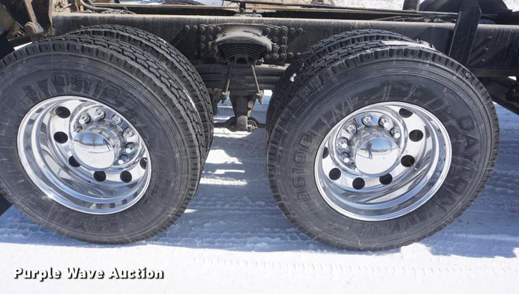 image for item DI9337 2007 Western Star 4900FA dump truck