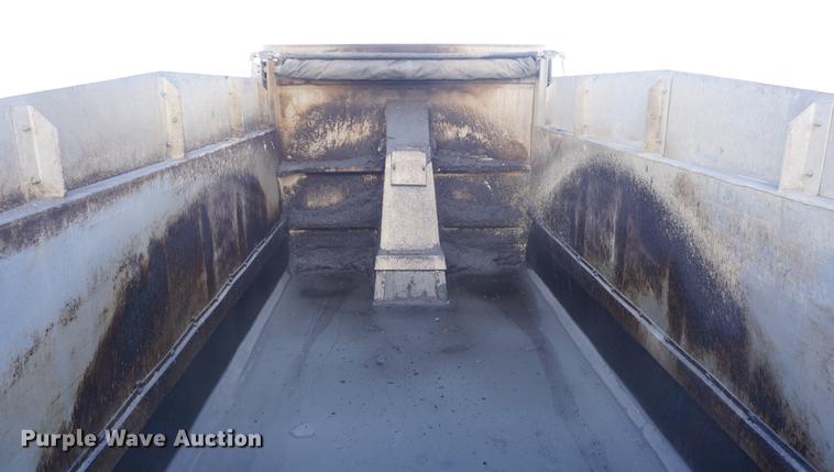 image for item DI9337 2007 Western Star 4900FA dump truck