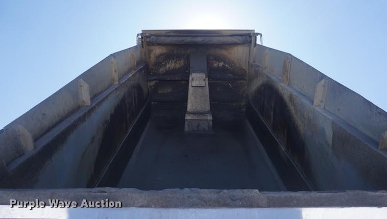 image for item DI9337 2007 Western Star 4900FA dump truck