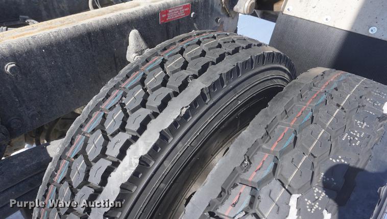 image for item DI9337 2007 Western Star 4900FA dump truck