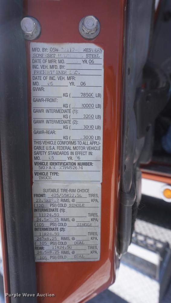 image for item DI9337 2007 Western Star 4900FA dump truck