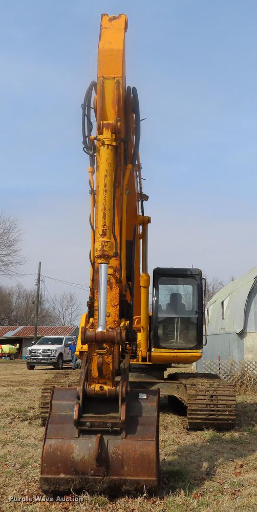 image for item DN9076 2005 JCB JS220 excavator