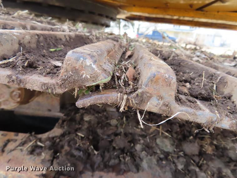 image for item DN9076 2005 JCB JS220 excavator