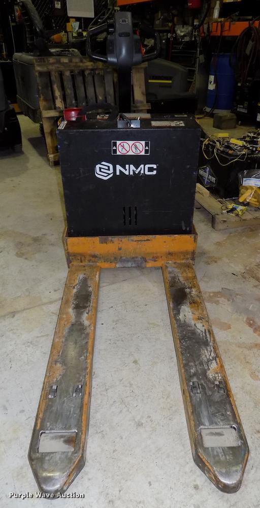 image for item DZ9638 2011 Big Joe WPT-45-2745 electric pallet jack