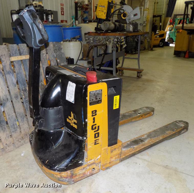 image for item DZ9638 2011 Big Joe WPT-45-2745 electric pallet jack