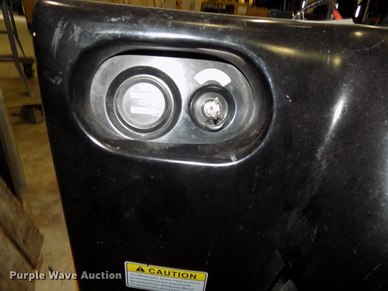 image for item DZ9638 2011 Big Joe WPT-45-2745 electric pallet jack