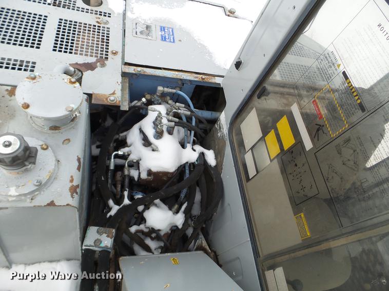 image for item EJ9001 Link Belt LS1600 mini excavator