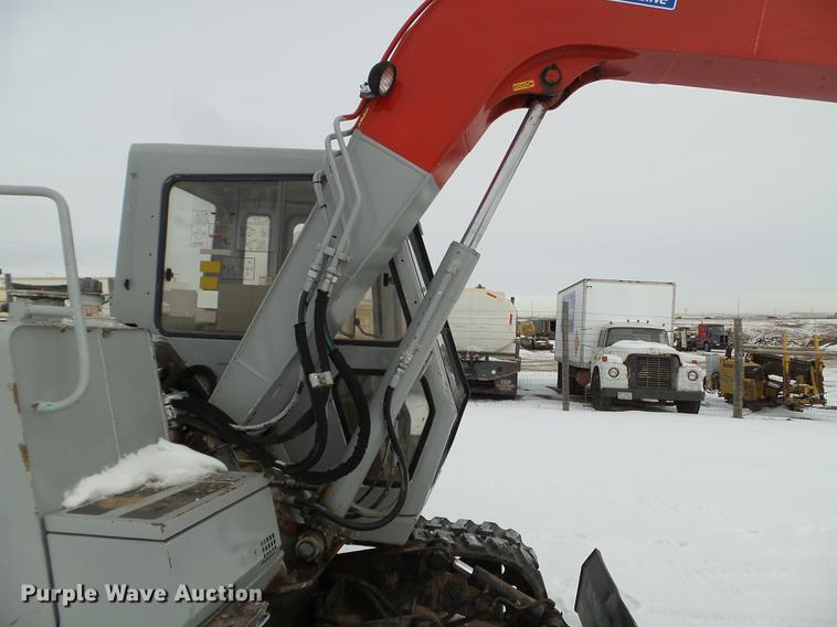 image for item EJ9001 Link Belt LS1600 mini excavator