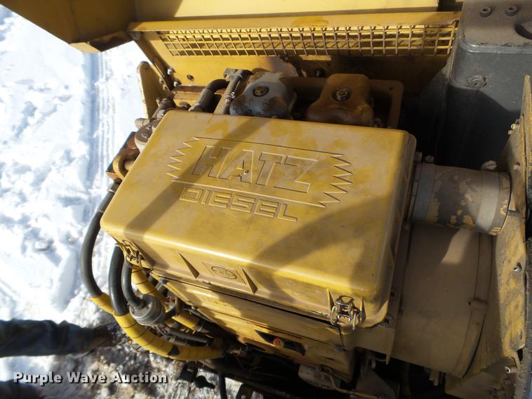 image for item EJ9003 1991 Caterpillar CB-224B double drum roller