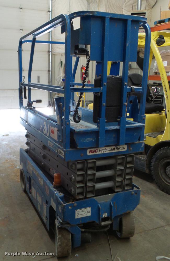 image for item EJ9007 Genie GS1930 scissor lift