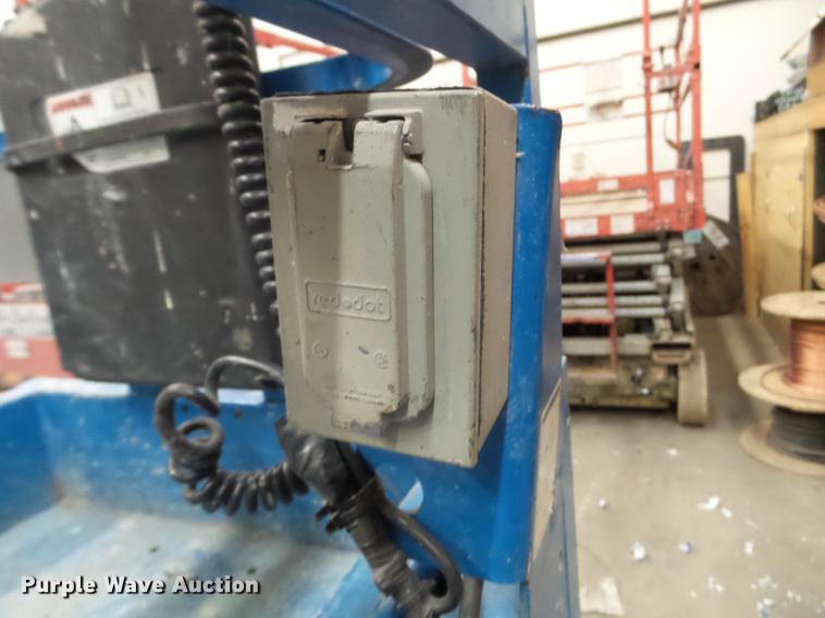 image for item EJ9007 Genie GS1930 scissor lift