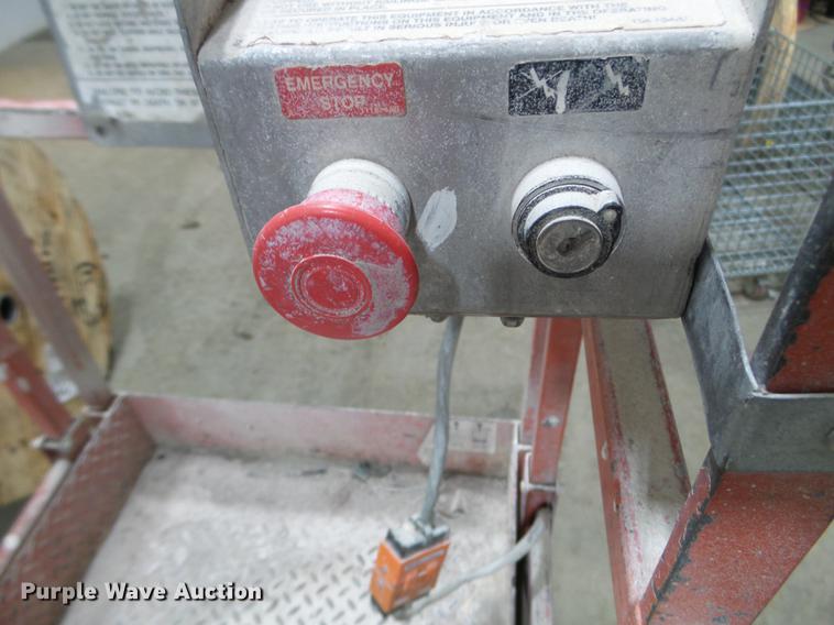 image for item EJ9019 Skyjack SJIII 3015 scissor lift