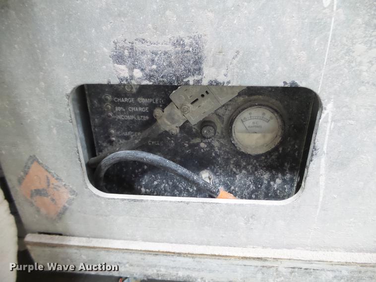 image for item EJ9019 Skyjack SJIII 3015 scissor lift