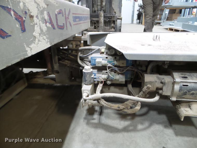 image for item EJ9019 Skyjack SJIII 3015 scissor lift