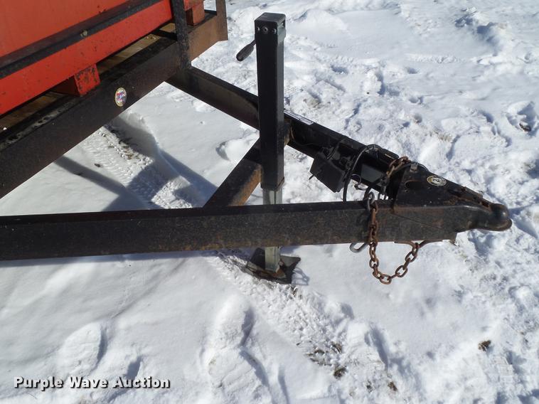 image for item EM9084 2013 Hull 2126D utility trailer