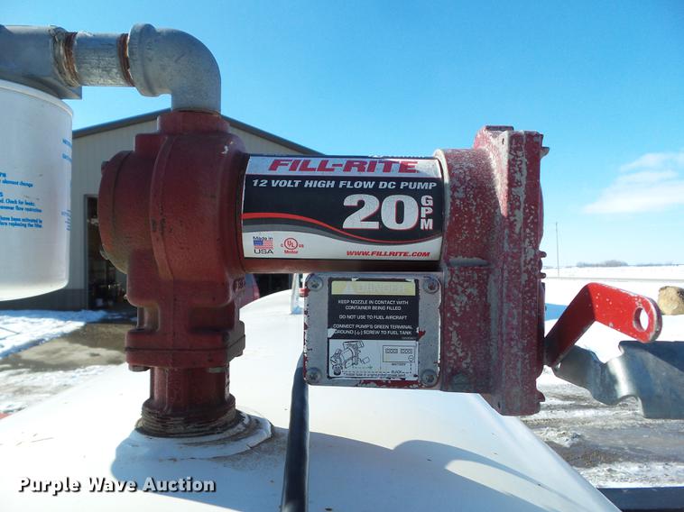 image for item EM9084 2013 Hull 2126D utility trailer