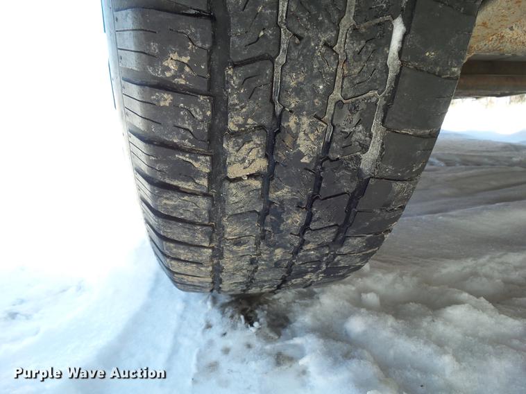 image for item EM9084 2013 Hull 2126D utility trailer