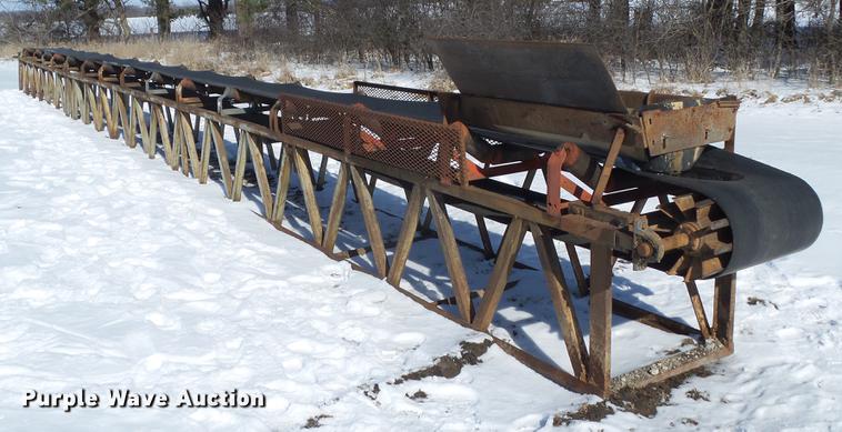 image for item EM9085 Stacking conveyor