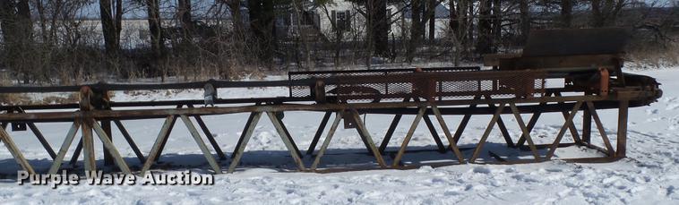 image for item EM9085 Stacking conveyor