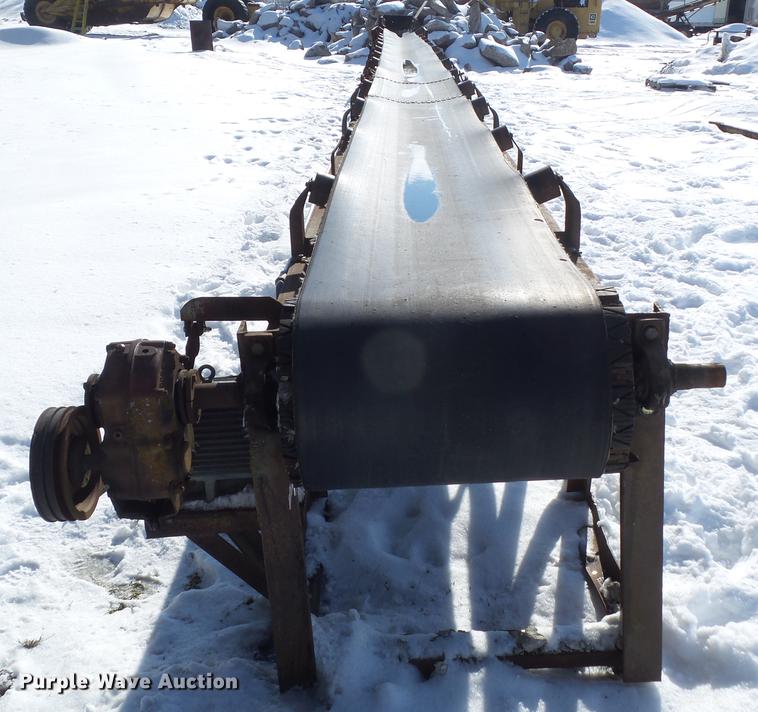 image for item EM9085 Stacking conveyor