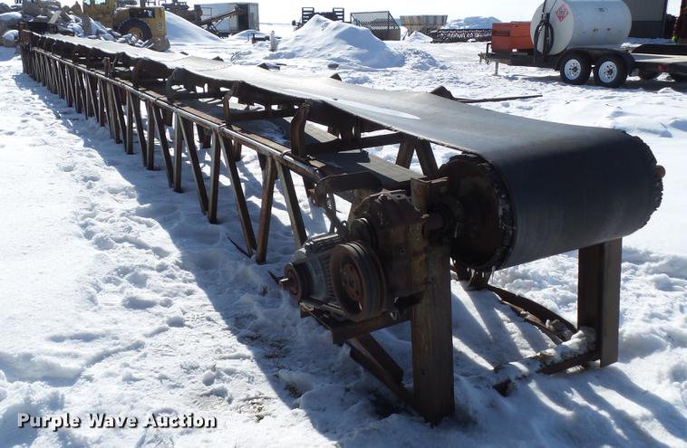 image for item EM9085 Stacking conveyor