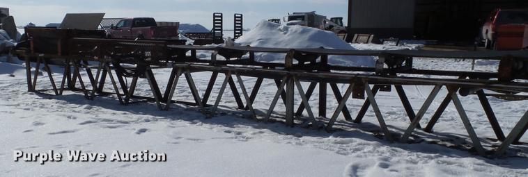 image for item EM9085 Stacking conveyor