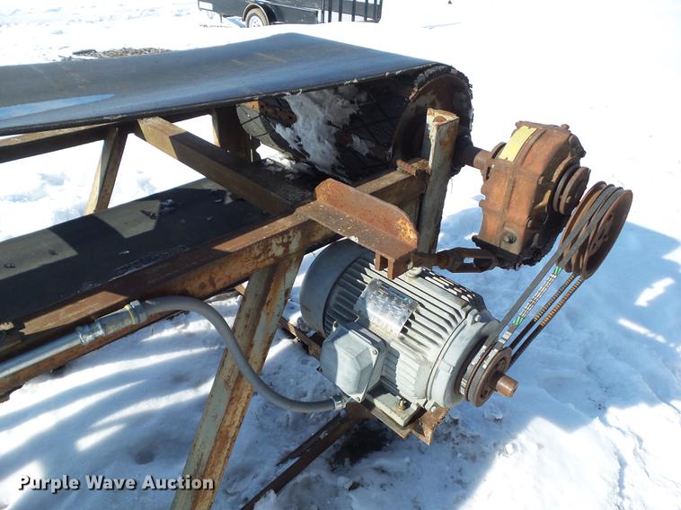 image for item EM9085 Stacking conveyor