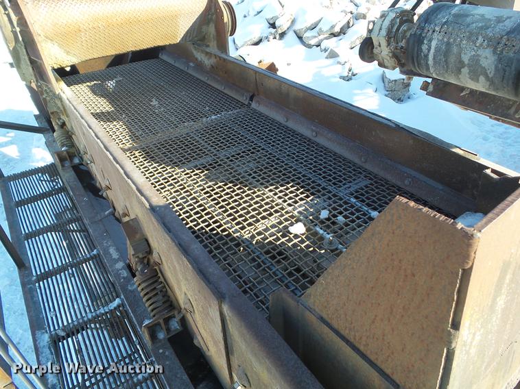 image for item EM9087 Cedarapids screen