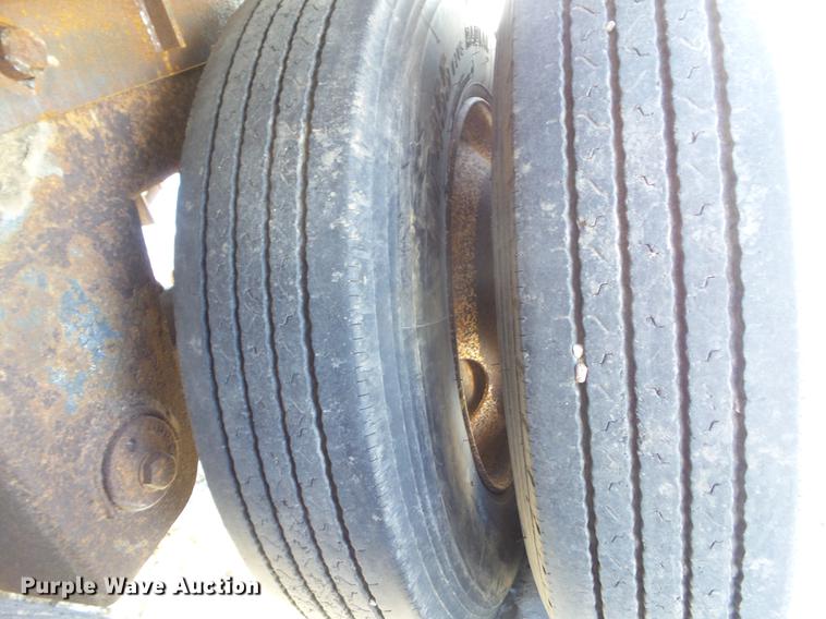 image for item EM9087 Cedarapids screen