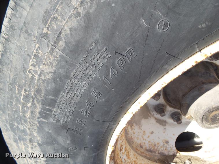 image for item EM9087 Cedarapids screen