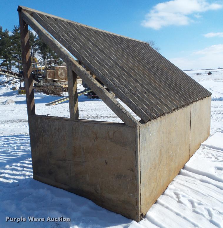 image for item EM9090 Forty degree static screen