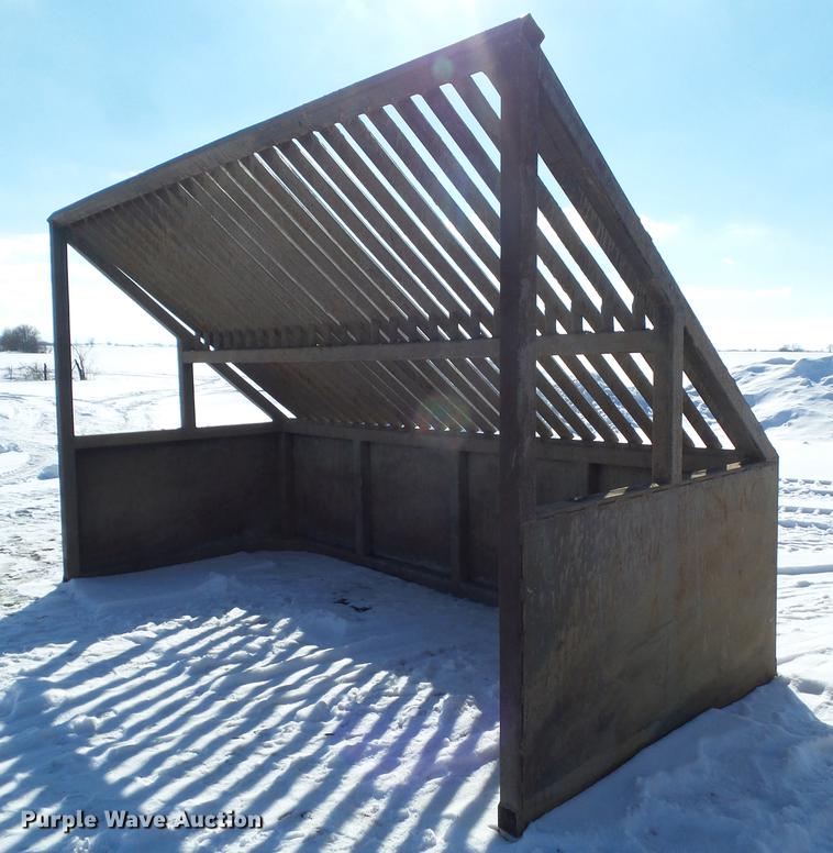 image for item EM9090 Forty degree static screen