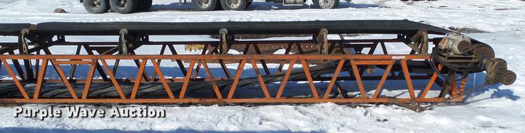 image for item EM9091 Stacking conveyor