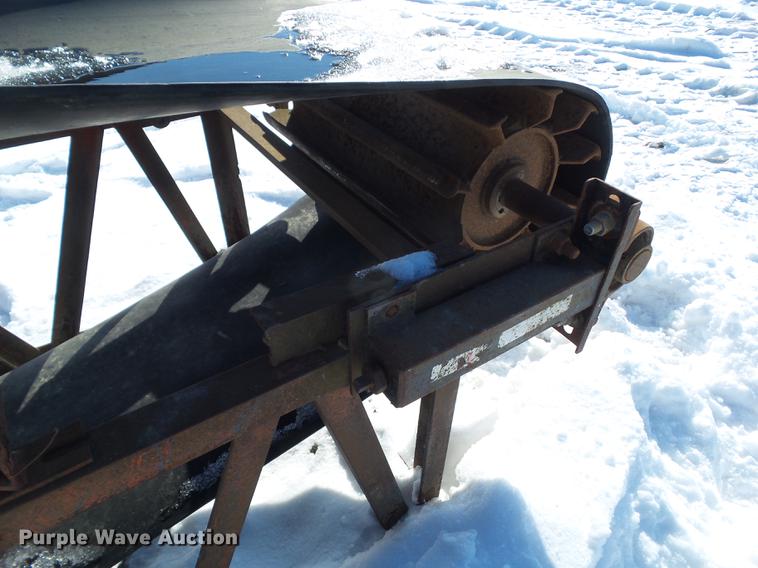 image for item EM9091 Stacking conveyor