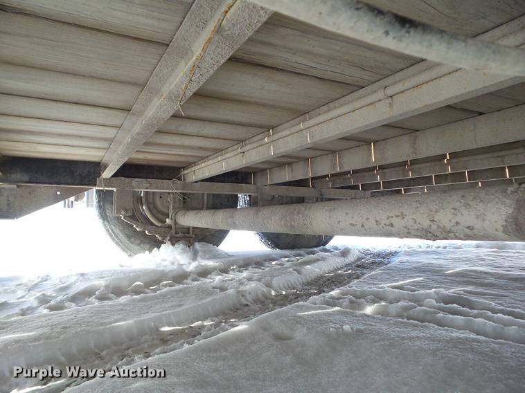 image for item EM9095 2004 Maclander utility trailer