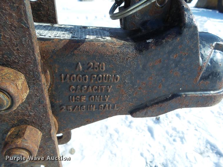 image for item EM9095 2004 Maclander utility trailer