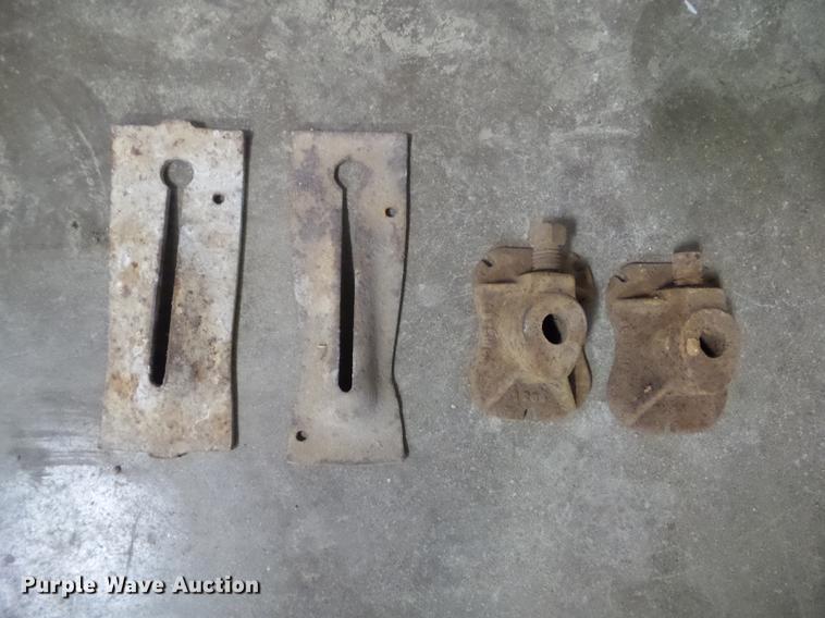 image for item EM9111 Jahn form system flair pins