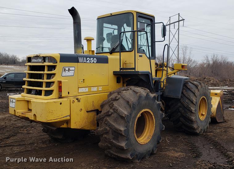image for item EN9798 1998 Komatsu WA250 wheel loader