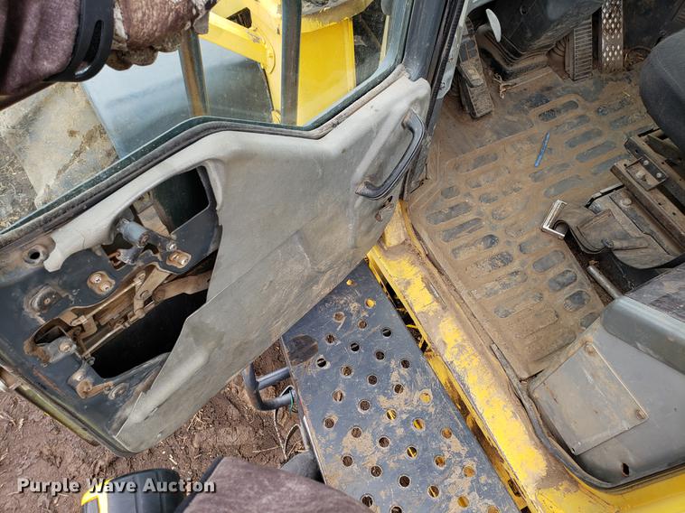 image for item EN9798 1998 Komatsu WA250 wheel loader