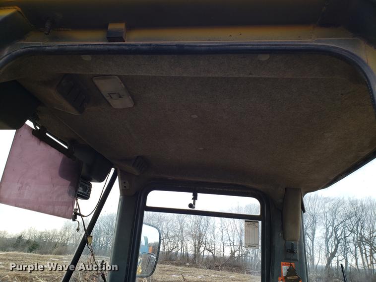 image for item EN9798 1998 Komatsu WA250 wheel loader