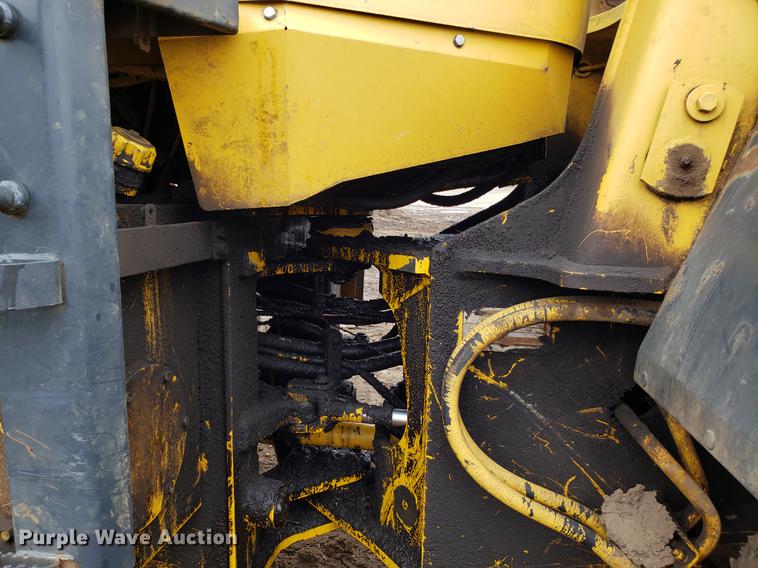 image for item EN9798 1998 Komatsu WA250 wheel loader