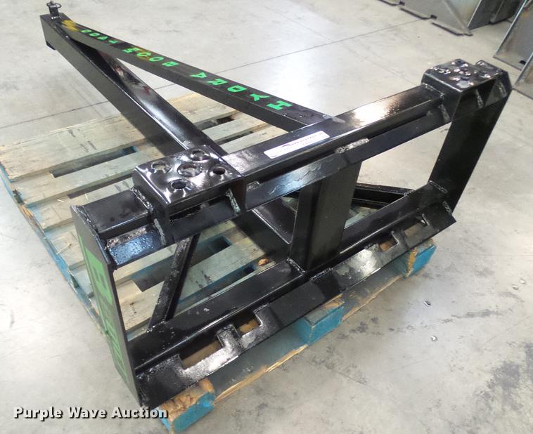 image for item EP9833 2018 B-Built Manufacturing HB-1400 skid steer truss boom