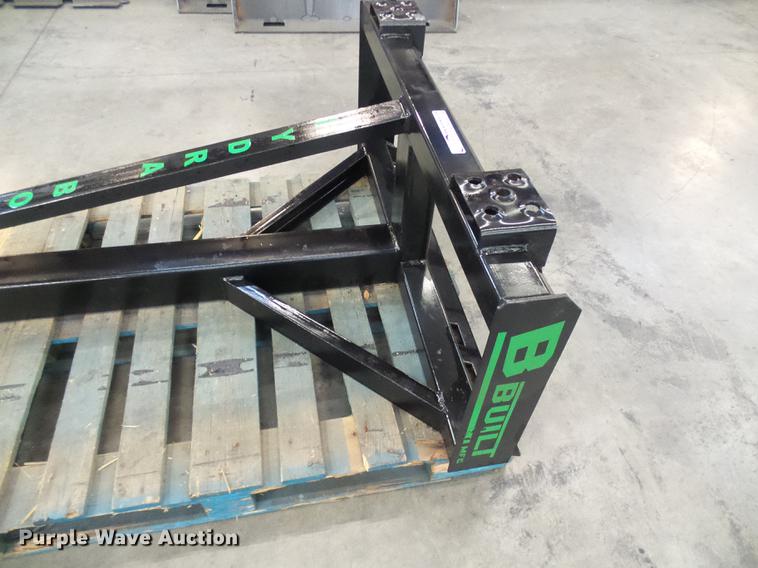 image for item EP9833 2018 B-Built Manufacturing HB-1400 skid steer truss boom