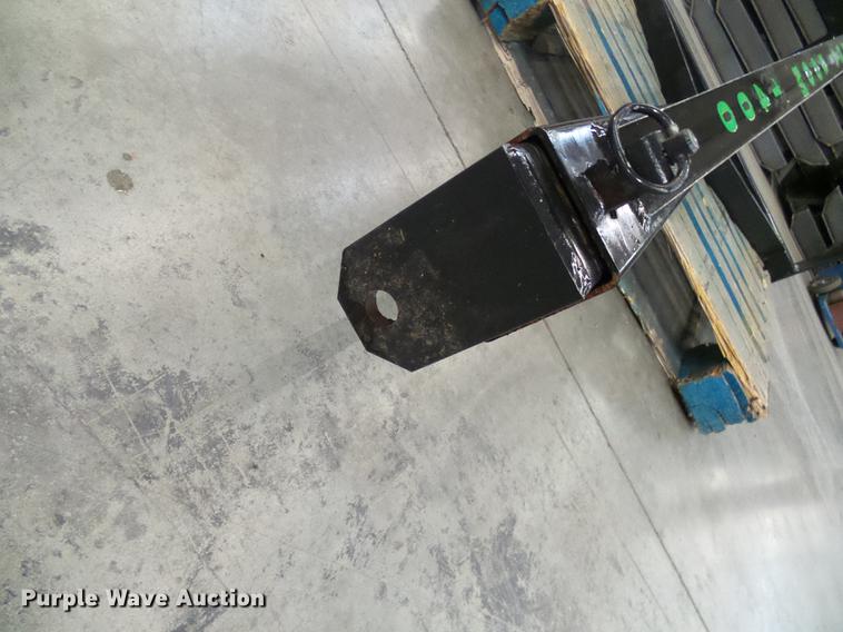 image for item EP9833 2018 B-Built Manufacturing HB-1400 skid steer truss boom