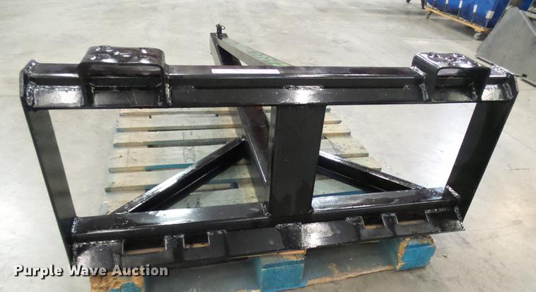 image for item EP9833 2018 B-Built Manufacturing HB-1400 skid steer truss boom
