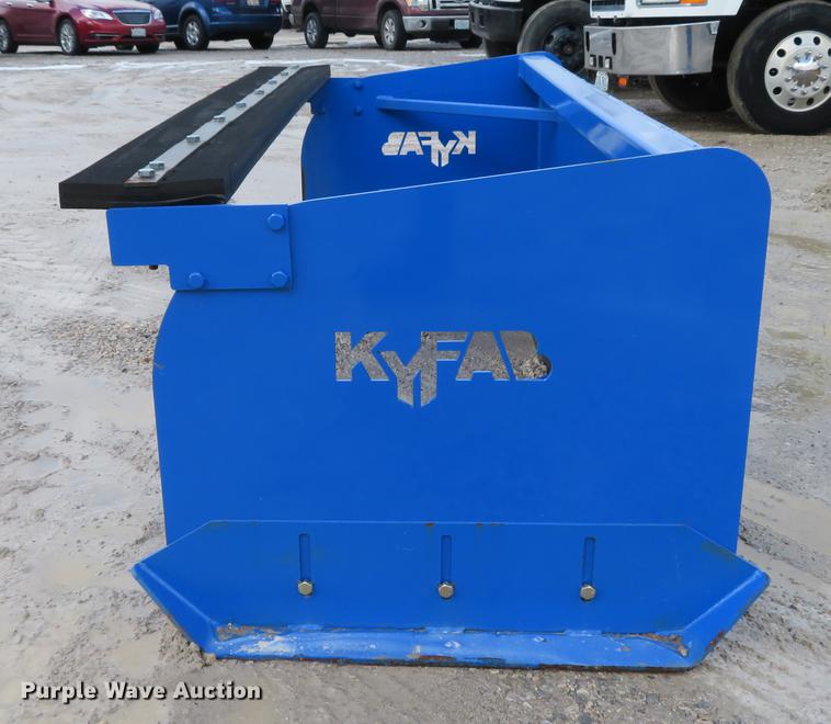 image for item EV9582 Kyfab 8'W snow pusher